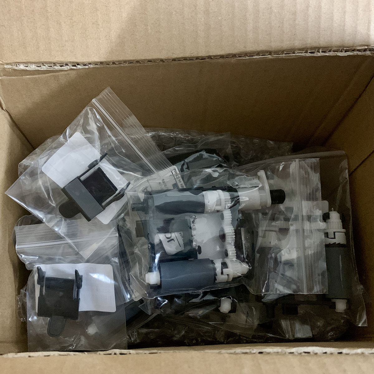 package-pickup-roller-hp-107a